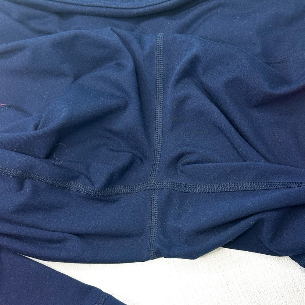 Reebok LUX High Rise Leggings Lg Navy
Colorblock Pocket Workout Athletic Tights - Picture 4 of 7